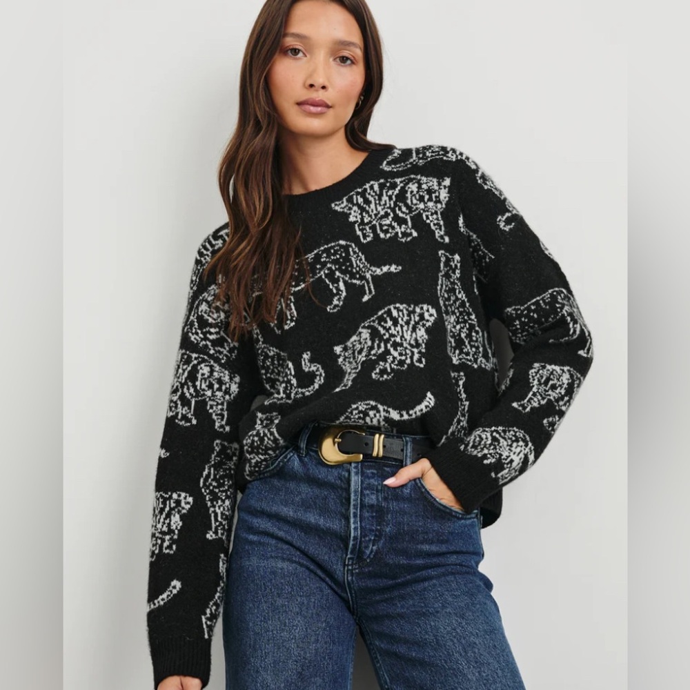 Faith & Zoe Black and White Leopard Print Sweater